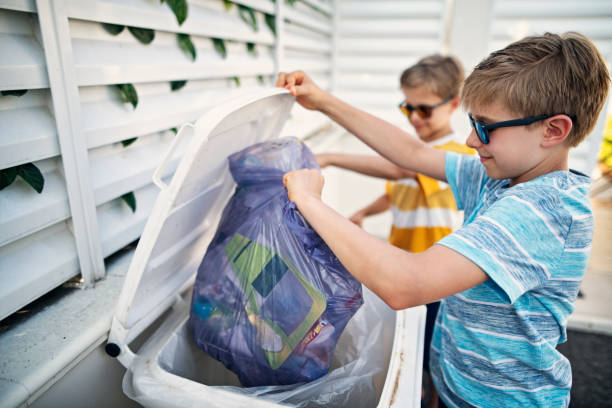 Best Garage Cleanout Services  in Roseburg Nth, OR